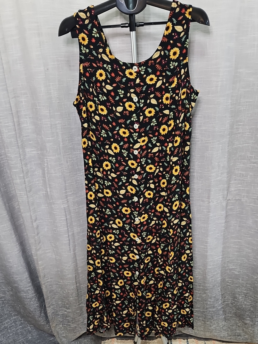 Vintage Blair Sunflower Button Front Midi Dress